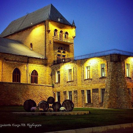 Отель Prince Trubetskoi Winery Новая Каховка Экстерьер фото